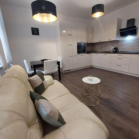 Apartman Lana غييكا المظهر الخارجي الصورة